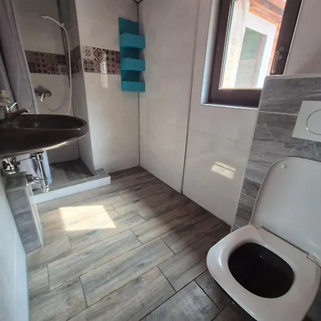 Goldener Loewe Apartman
